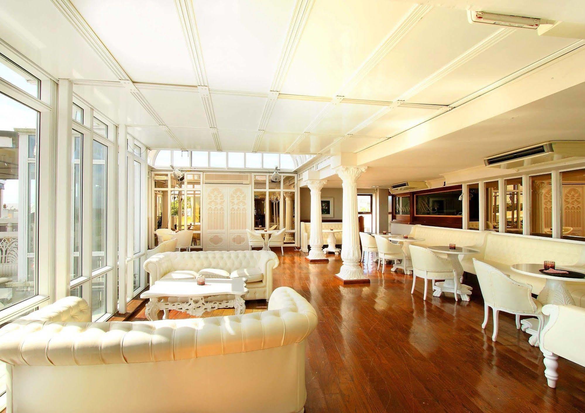 The Sands Hotel Tramore Buitenkant foto