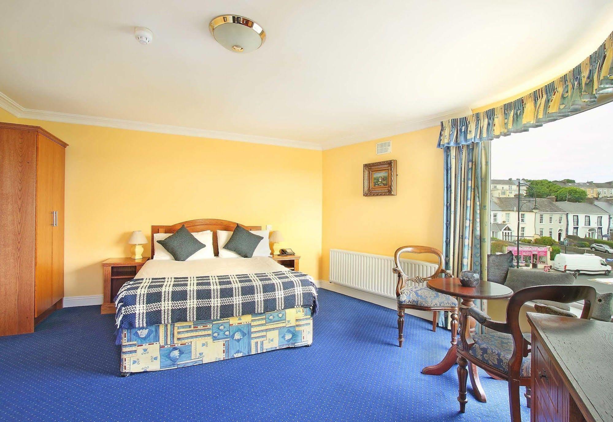 The Sands Hotel Tramore Buitenkant foto